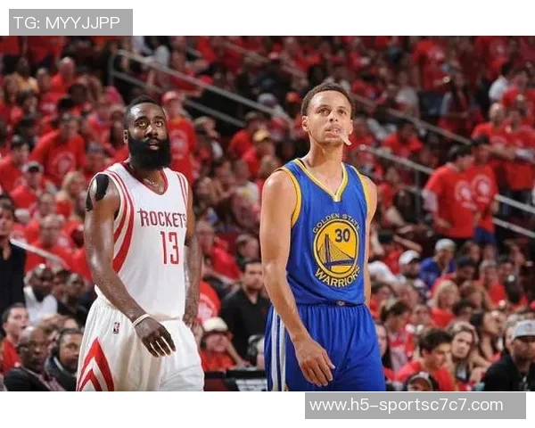 科沃德生涯前十场场均15分成功入选180俱乐部创历史新纪录